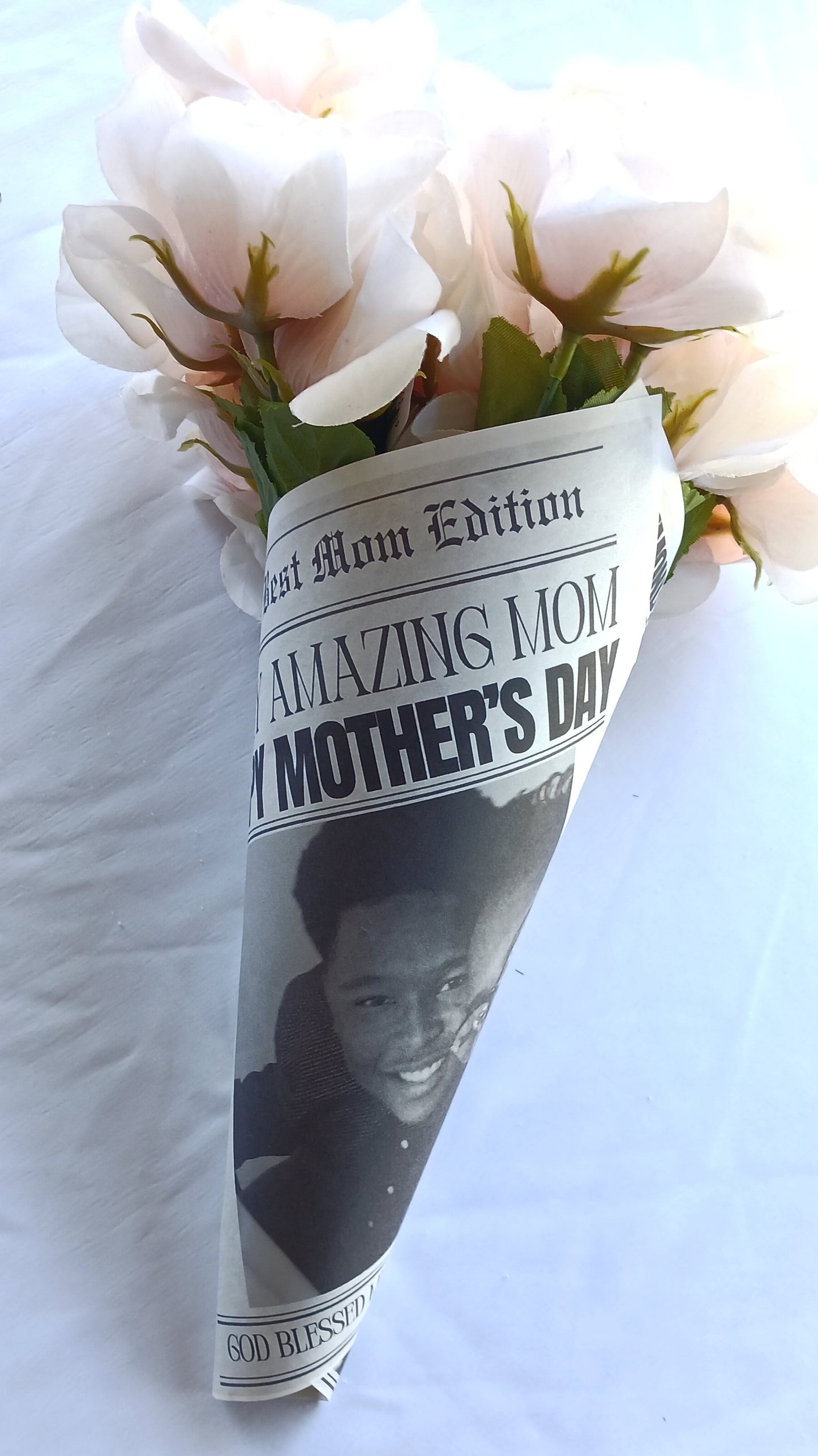 MOTHER'S DAY NEWSPAPER FLORAL WRAP (EDITABLE CANVA TEMPLATE)